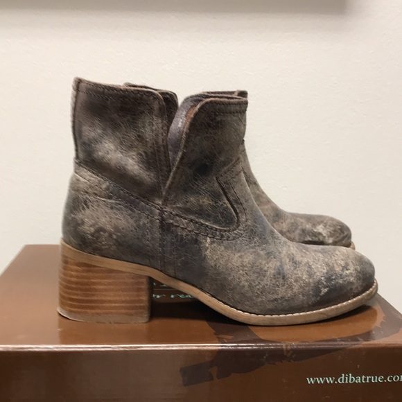 Diba Walnut Grove Charcoal Ankle Boot - Picture 3 of 10